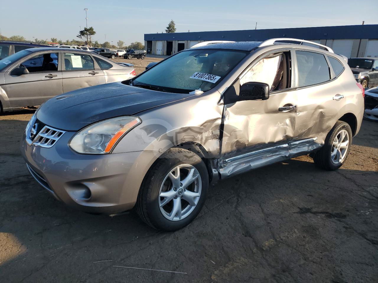 Nissan Rogue S 2.5L  4 2011