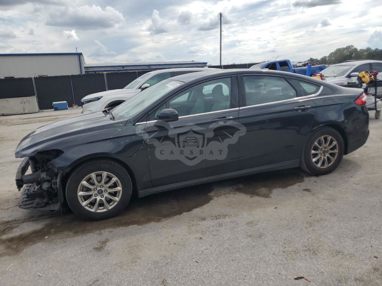 Ford Fusion S 2.5L  4 2015