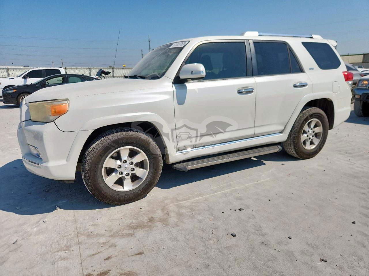 Toyota 4Runner SR5 4.0L  6 2011