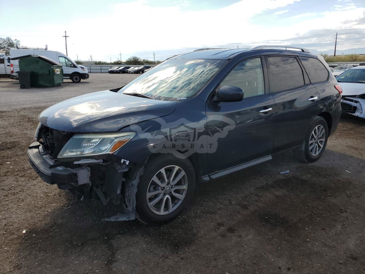 Nissan Pathfinder S 3.5L  6 2014