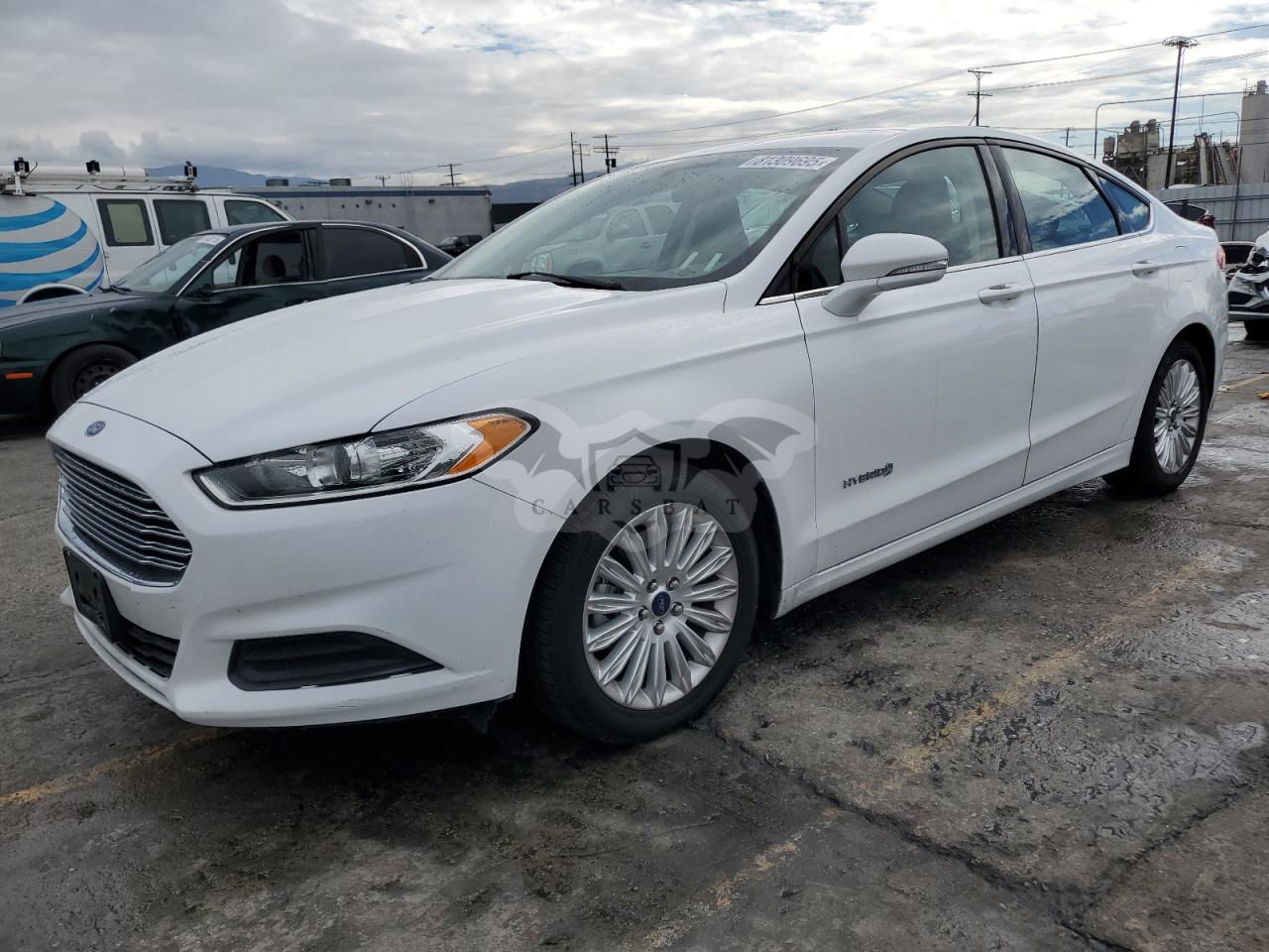 Ford Fusion SE HYBRID 2.0L  4 2015