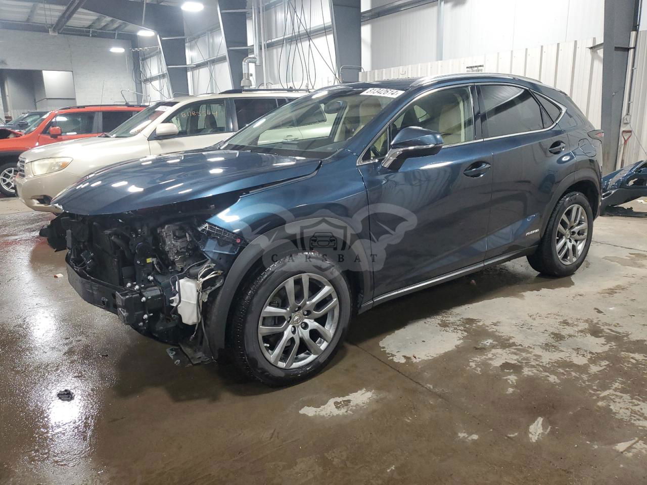 Lexus NX 300H 2.5L  4 2015