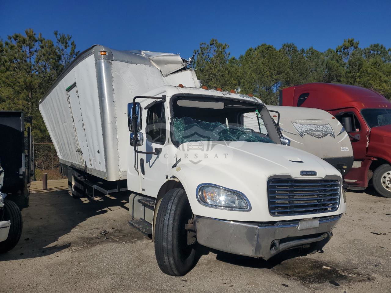 Freightliner Business Class M2 106 MEDIUM DUTY 6.4L  6 2007