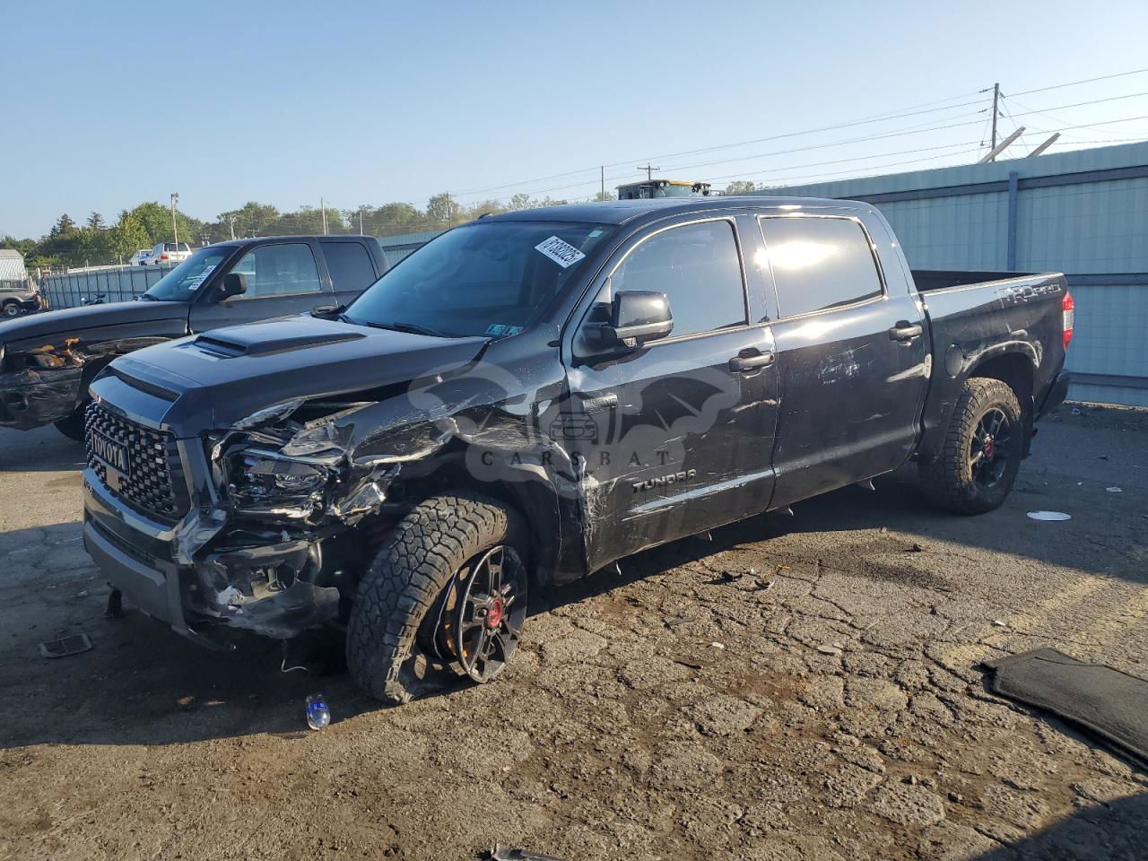 Toyota Tundra CREWMAX SR5 5.7L  8 2019