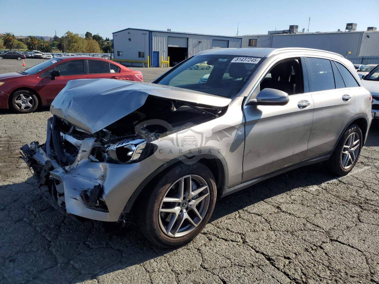 Mercedes-Benz GLC 300 2.0L  4 2019
