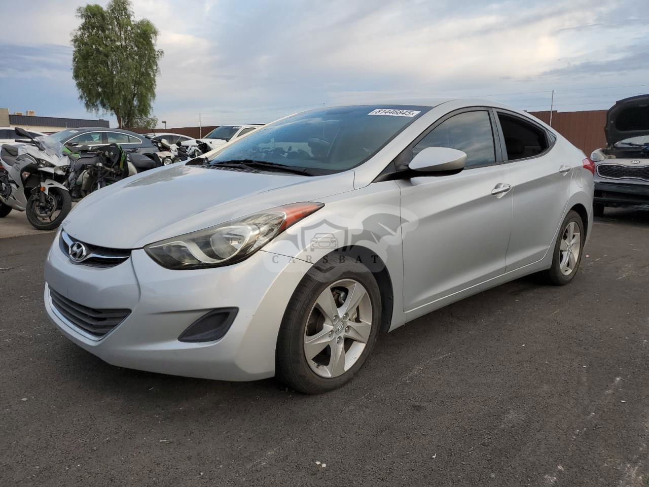 Hyundai Elantra GLS 1.8L  4 2011