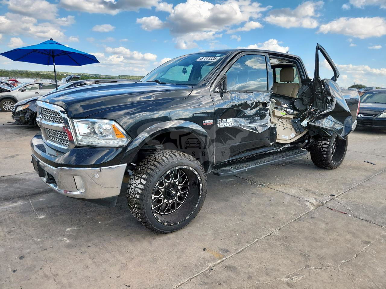 RAM 1500 LARAMIE 5.7L  8 2017