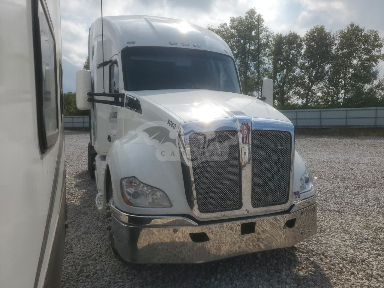 Kenworth T-series T680 12.9L  6 2016