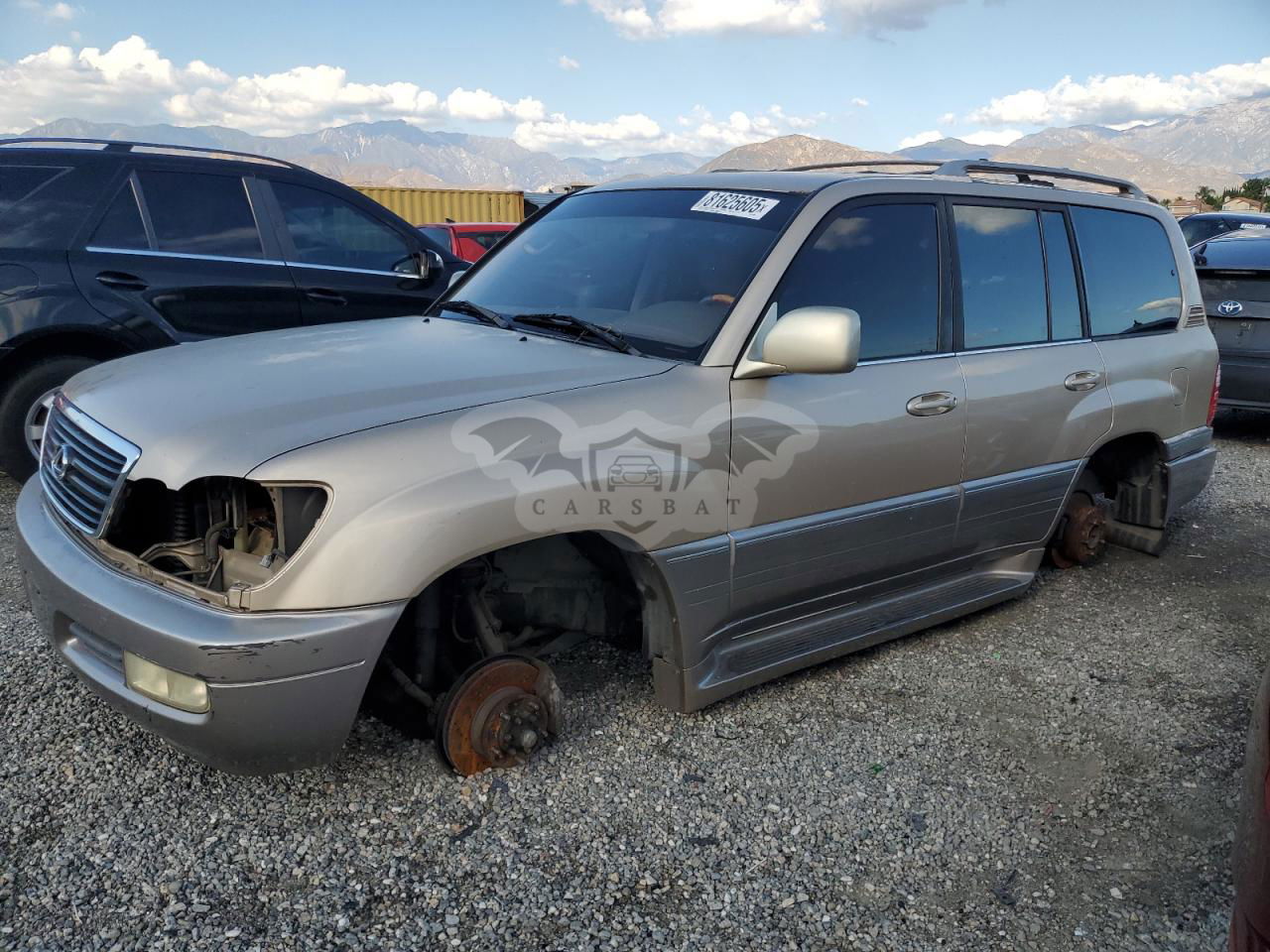 Lexus LX 470 4.7L  8 2001