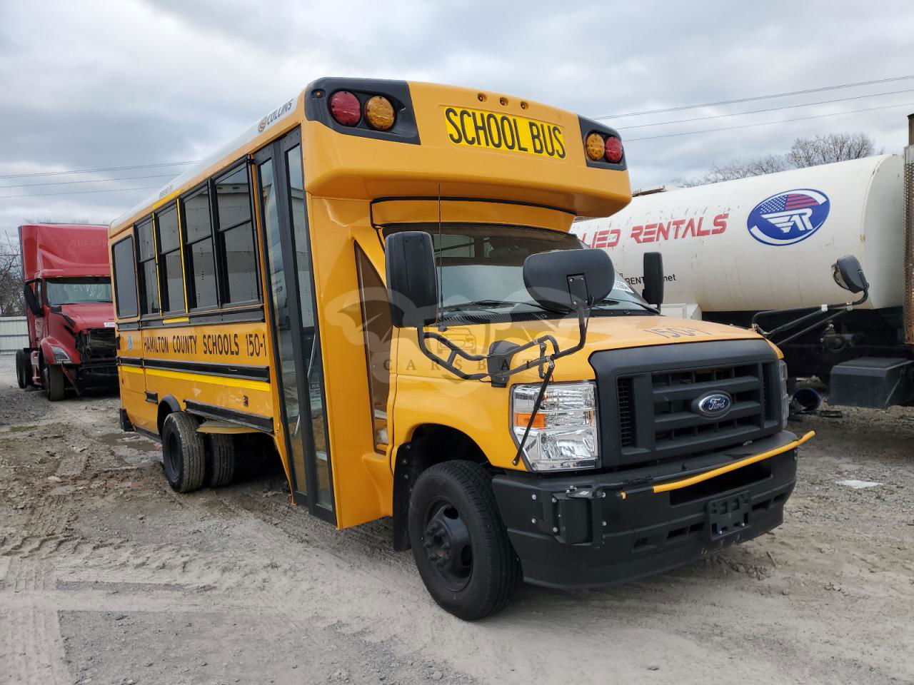 Ford Econoline E450 SUPER DUTY CUTAWAY VAN 7.3L  8 2025