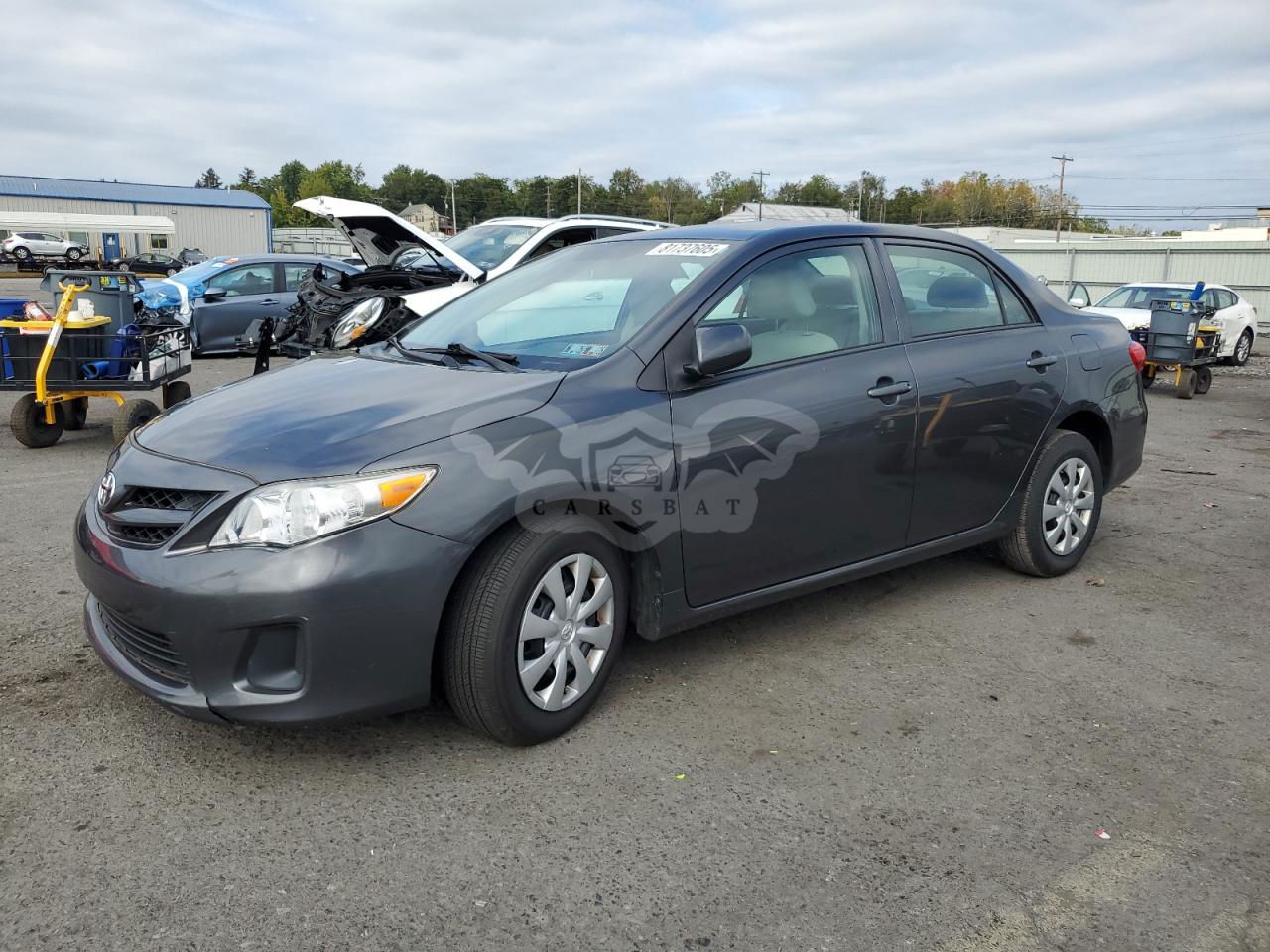 Toyota Corolla BASE 1.8L  4 2013
