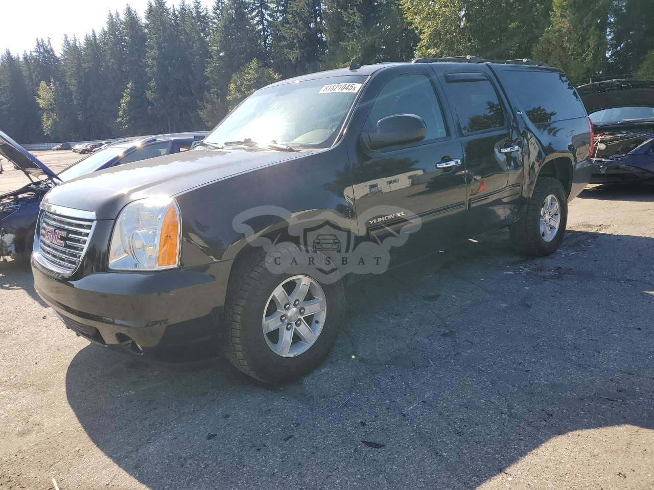 GMC Yukon K1500 SLT 5.3L  8 2013