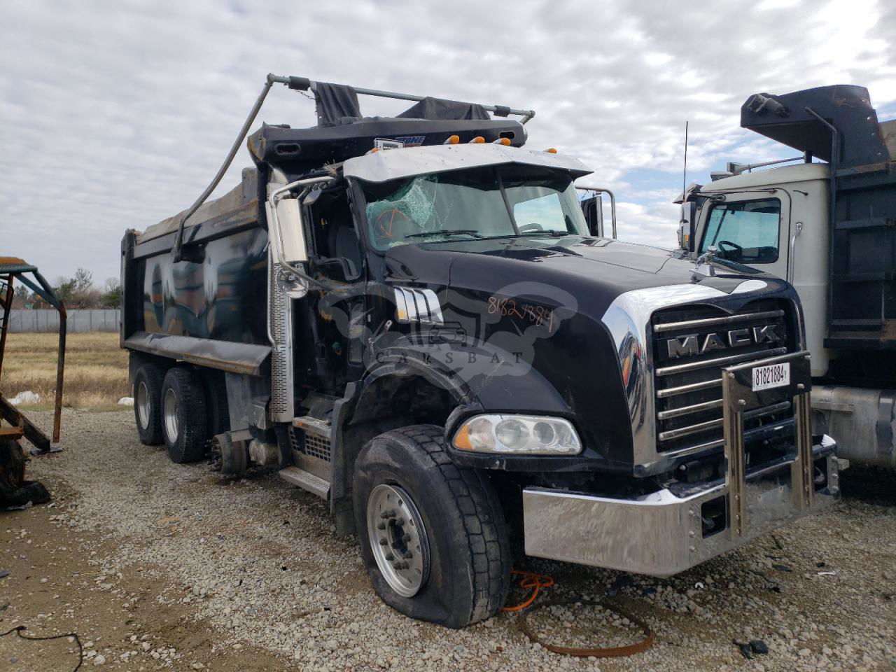 Mack Granite 10.8L  6 2021