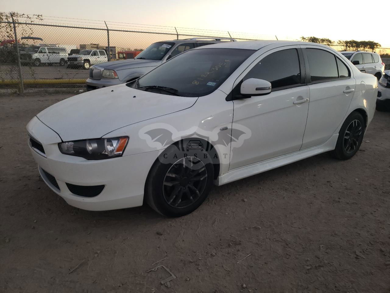 Mitsubishi Lancer ES 2.0L  4 2015