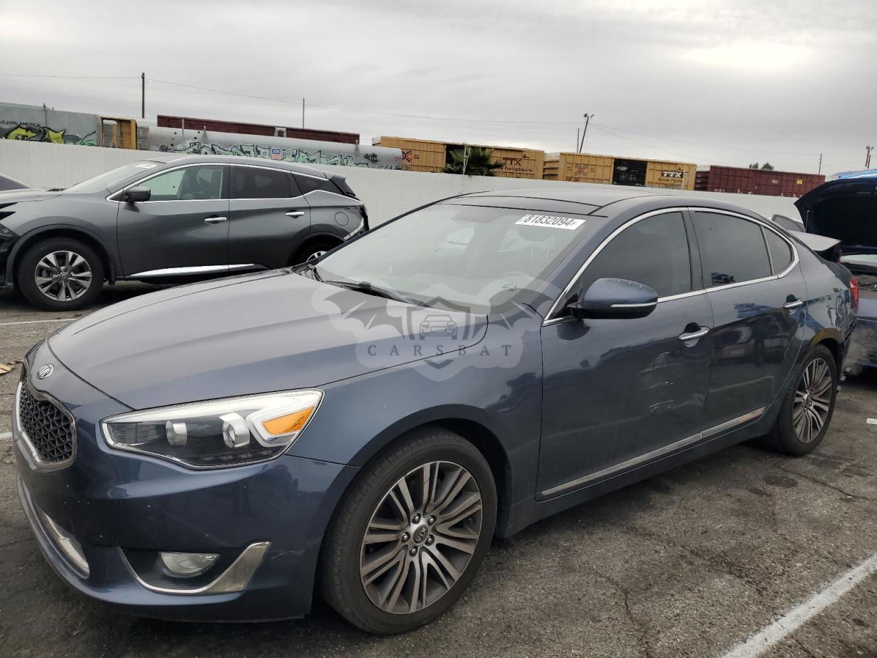Kia Cadenza PREMIUM 3.3L  6 2015