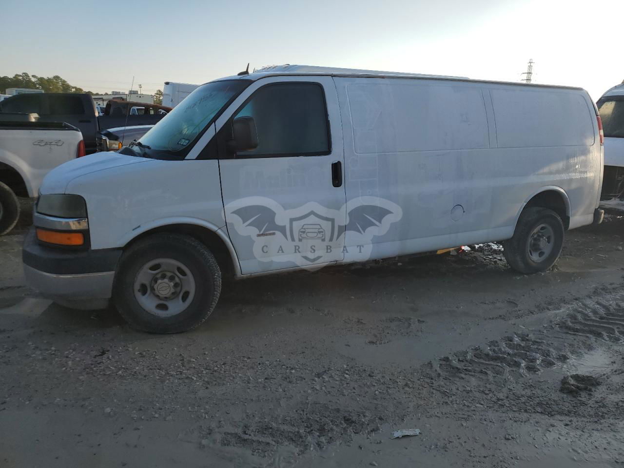 Chevrolet Express 6.6L  8 2012