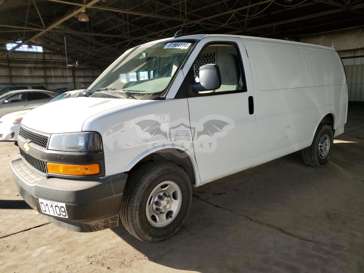 Chevrolet Express 6.6L  8 2024
