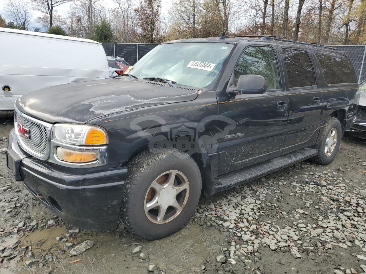 GMC Yukon DENALI 6.0L  8 2006