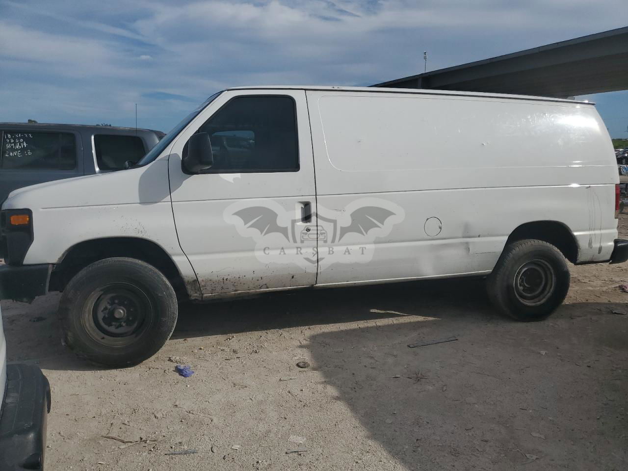 Ford Econoline E250 VAN 4.6L  8 2008