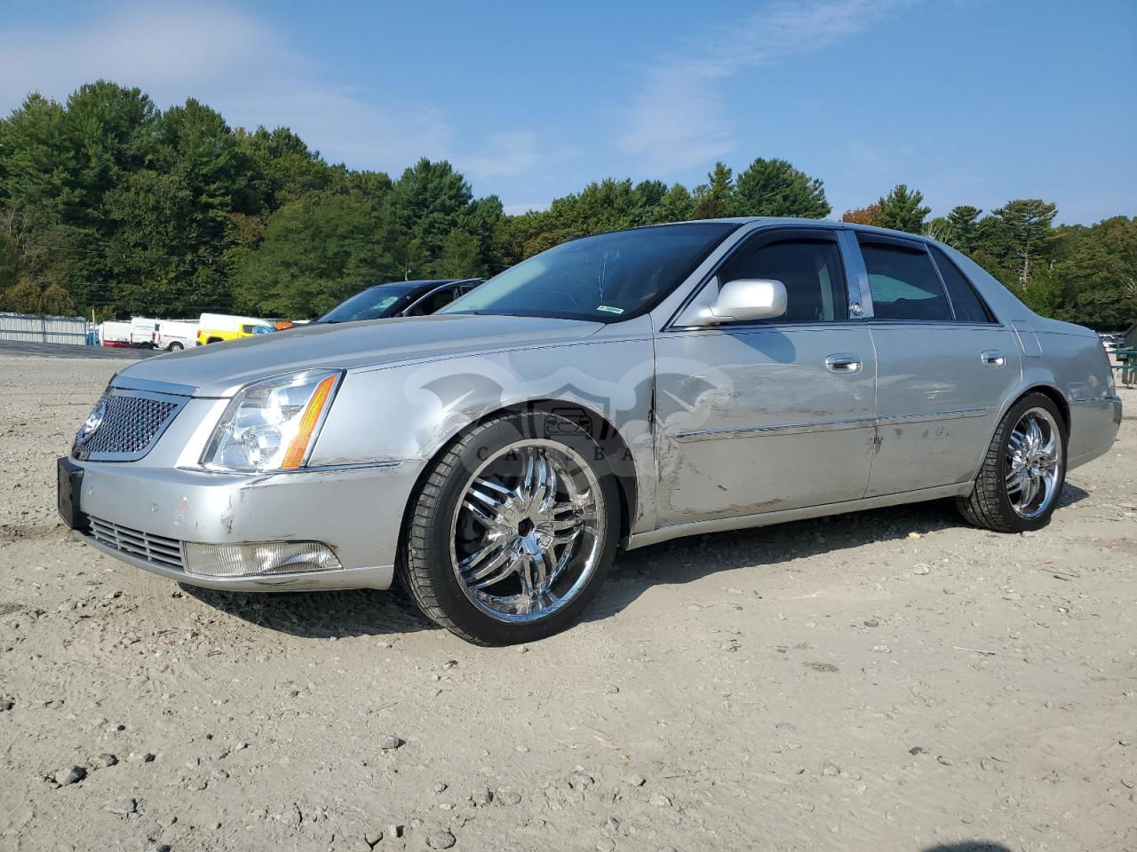 Cadillac DTS PLATINUM 4.6L  8 2011