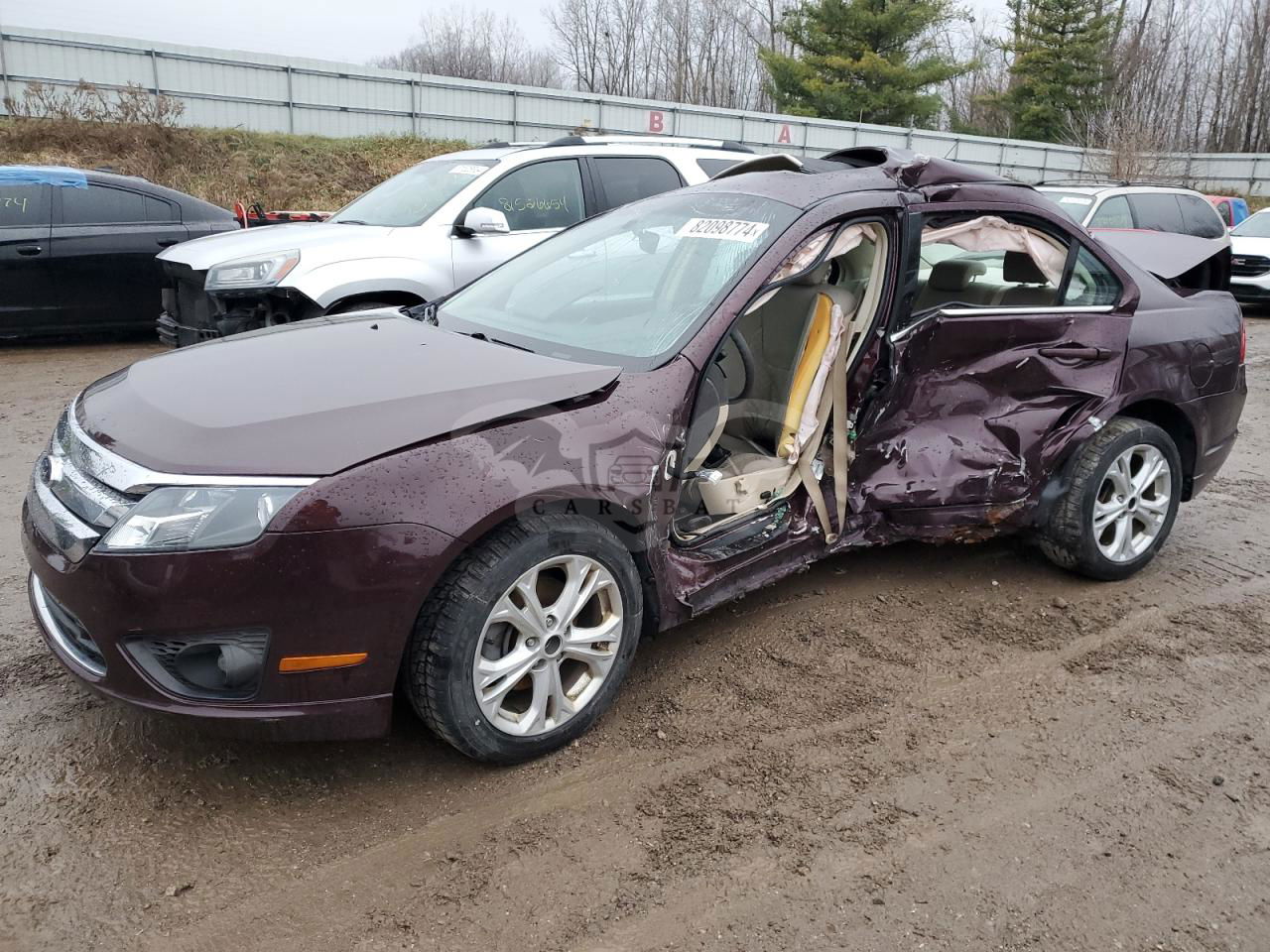 Ford Fusion SE 2.5L  4 2012