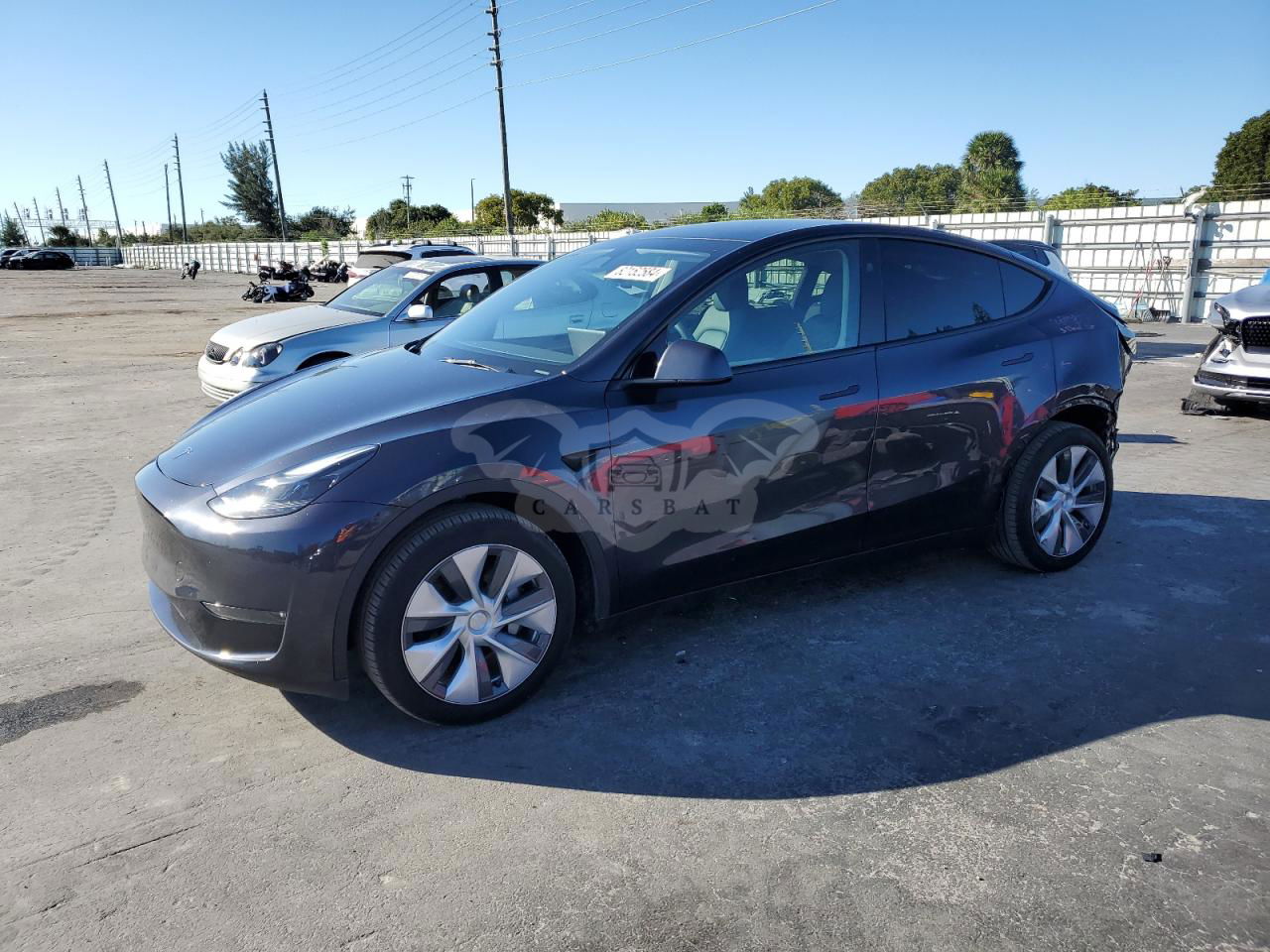 Tesla Model Y 2024
