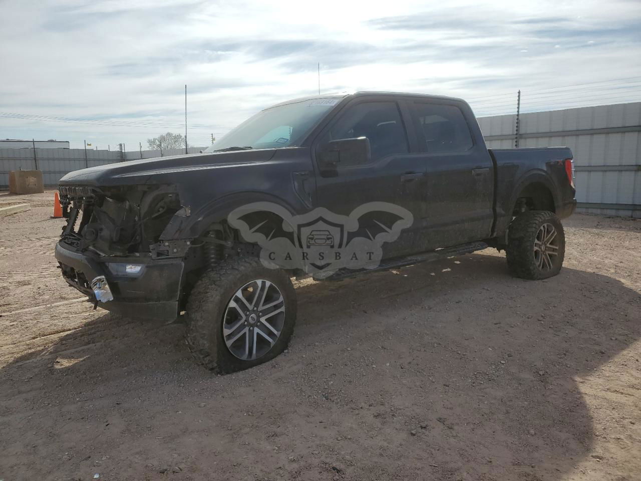 Ford F-150 SUPERCREW 5.0L  8 2023