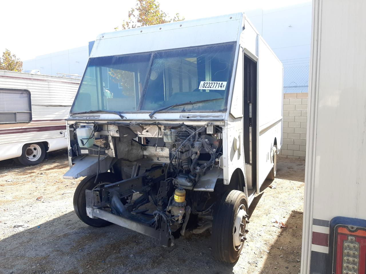 Freightliner Business Class M2 M LINE WALK-IN VAN 6.7L  6 2020