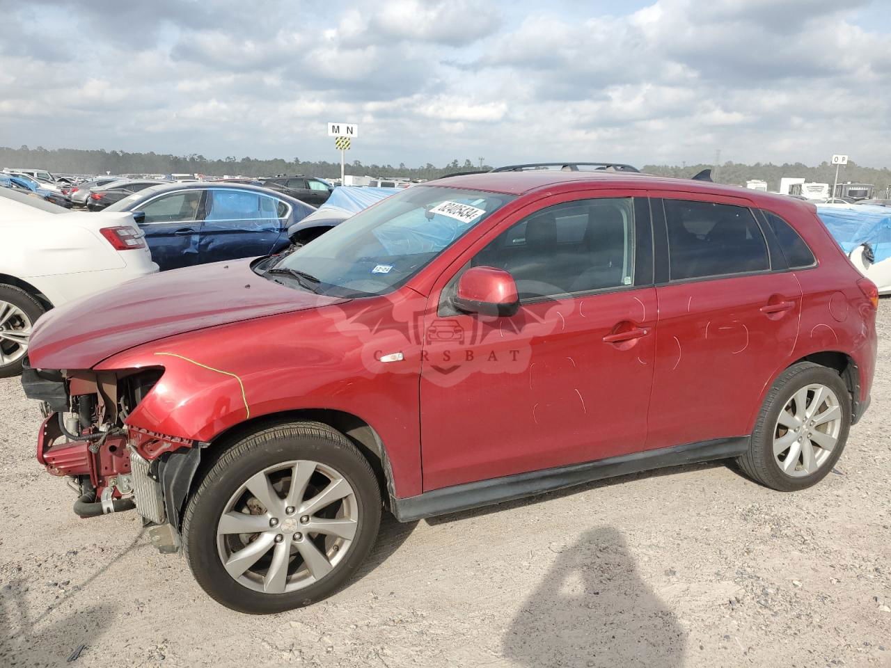 Mitsubishi Outlander ES 2.0L  4 2013