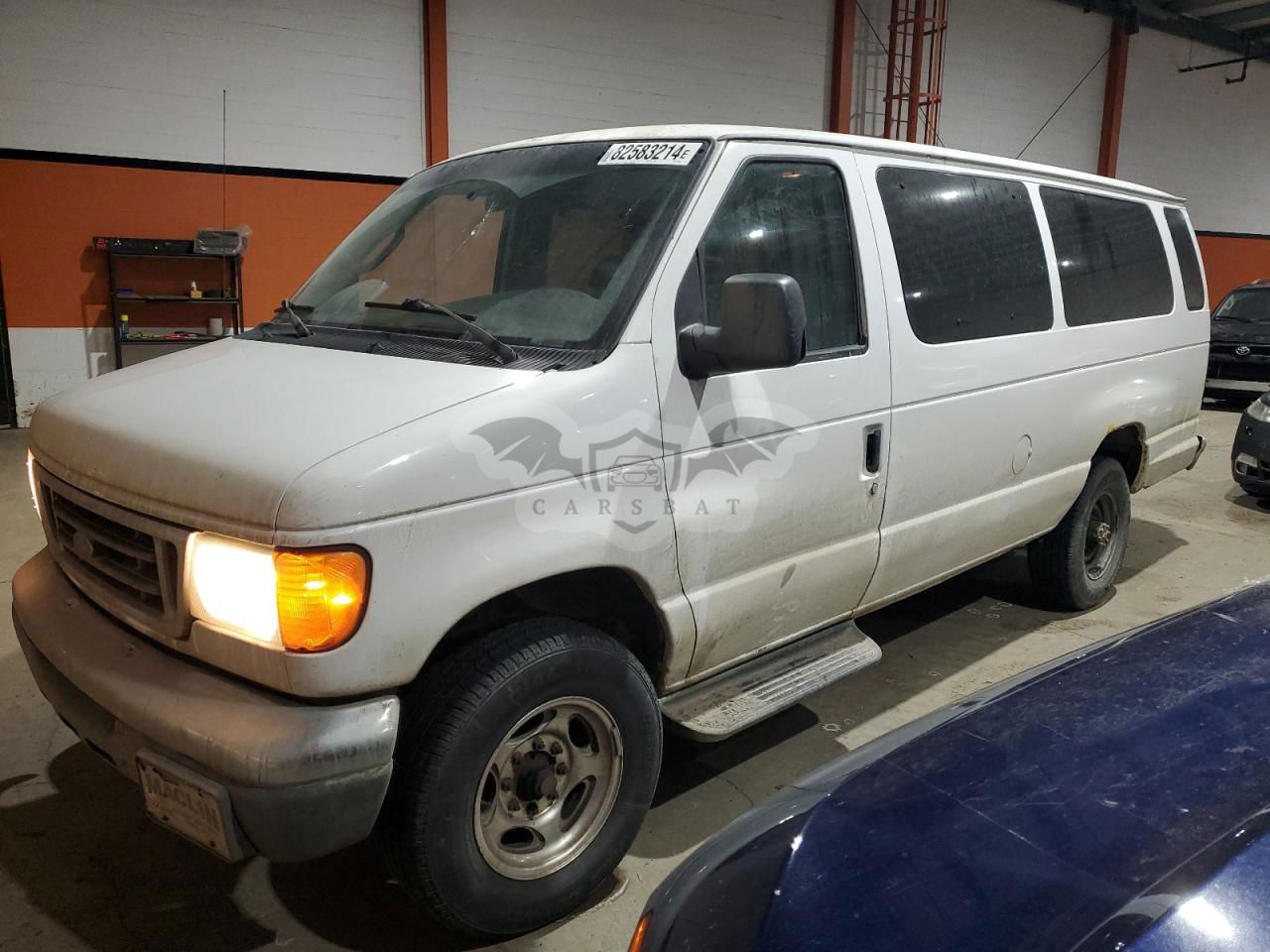 Ford Econoline E350 SUPER DUTY WAGON 8 2007