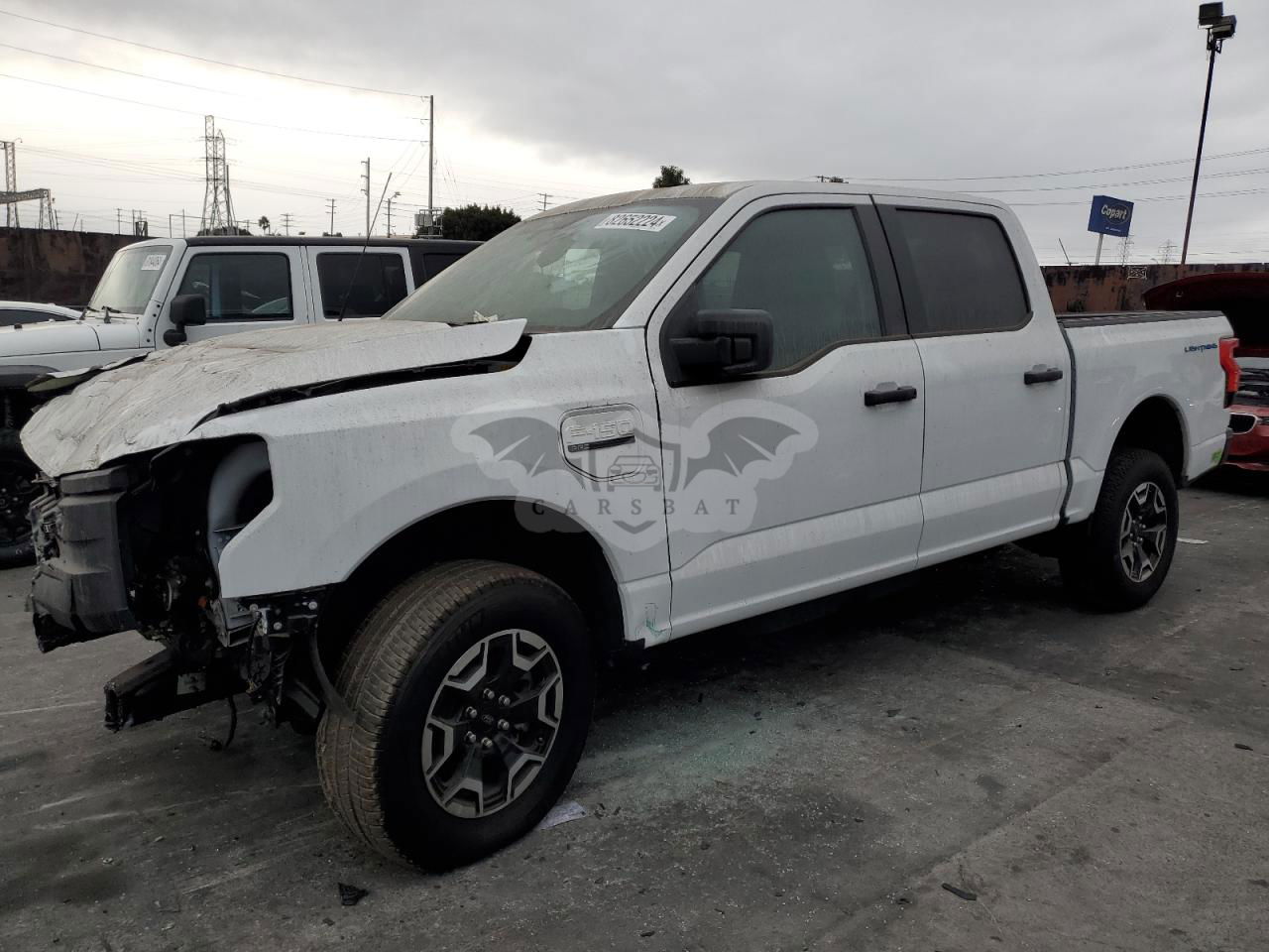 Ford F-150 LIGHTNING PRO 2022