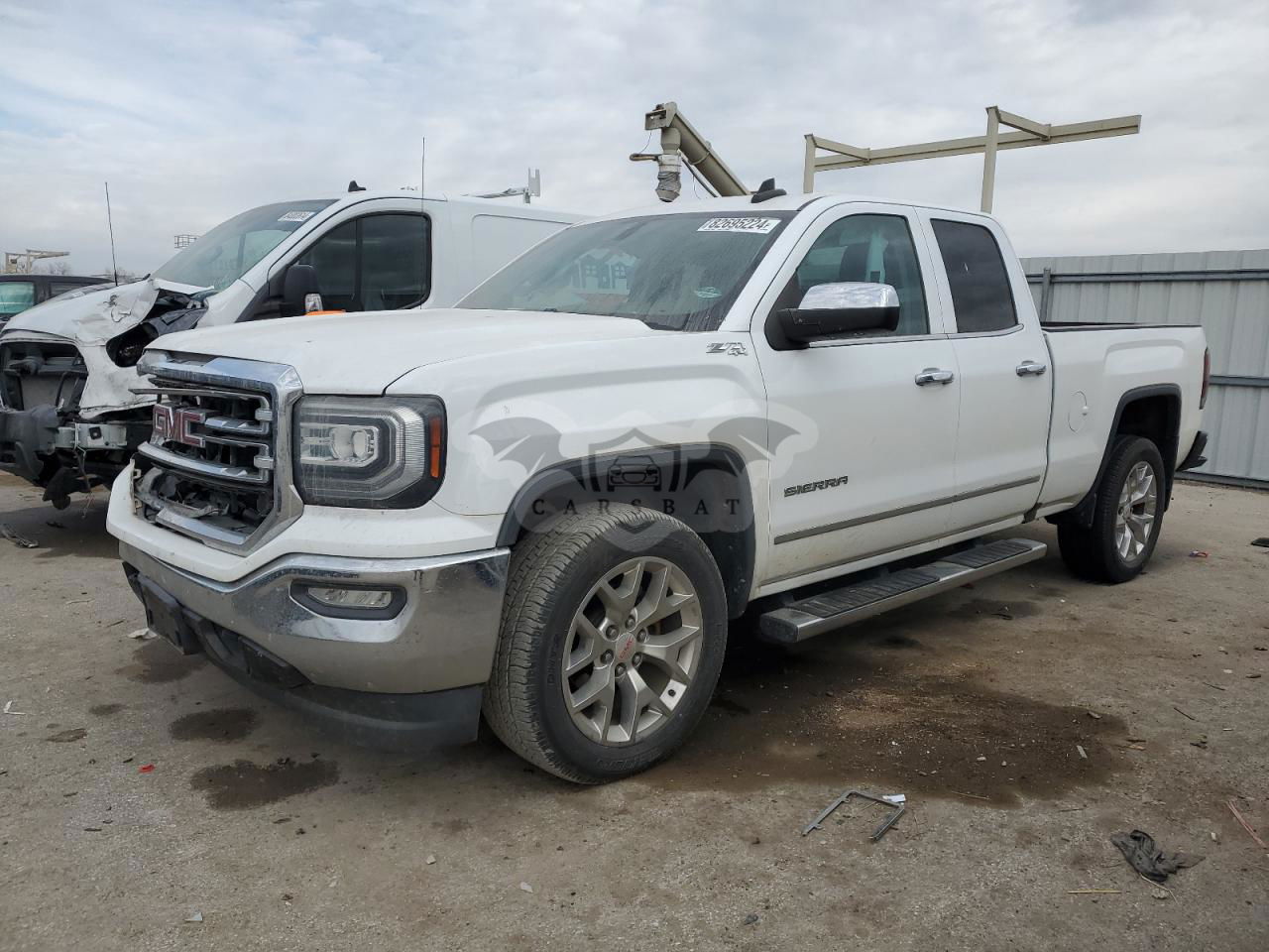GMC Sierra K1500 SLT 5.3L  8 2016