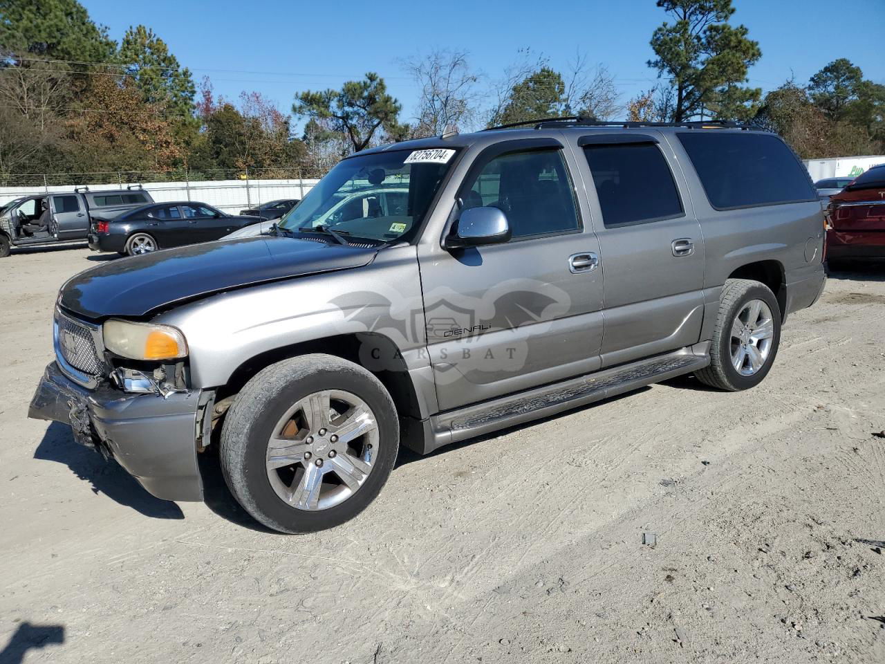 GMC Yukon DENALI 6.0L  8 2006