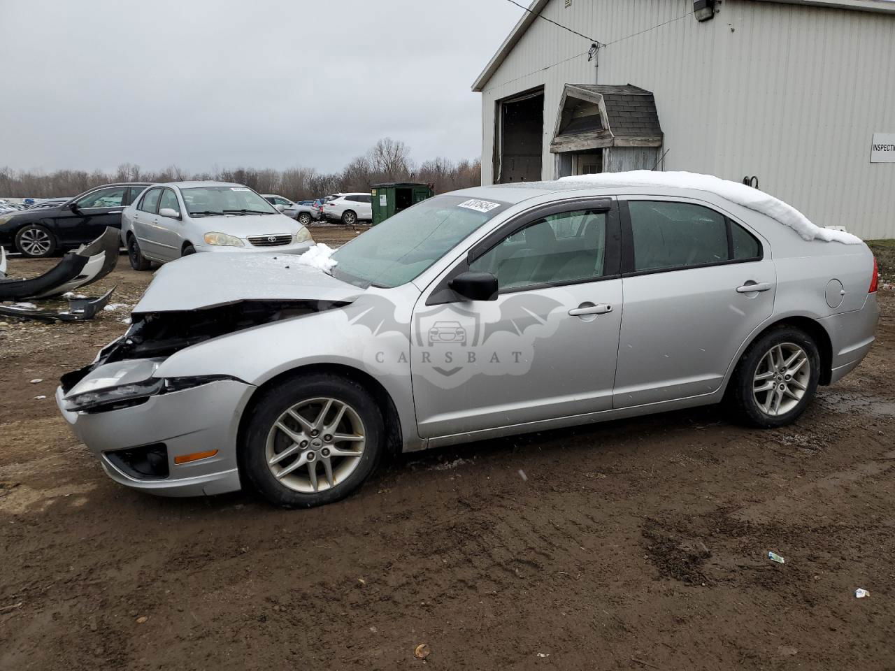 Ford Fusion S 2.5L  4 2010
