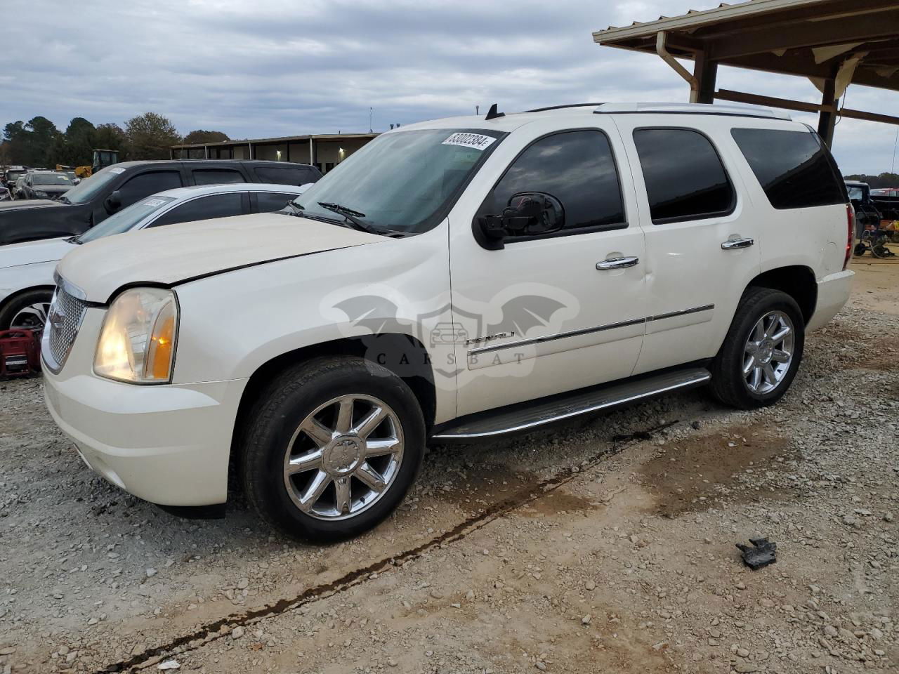 GMC Yukon DENALI 6.2L  8 2010