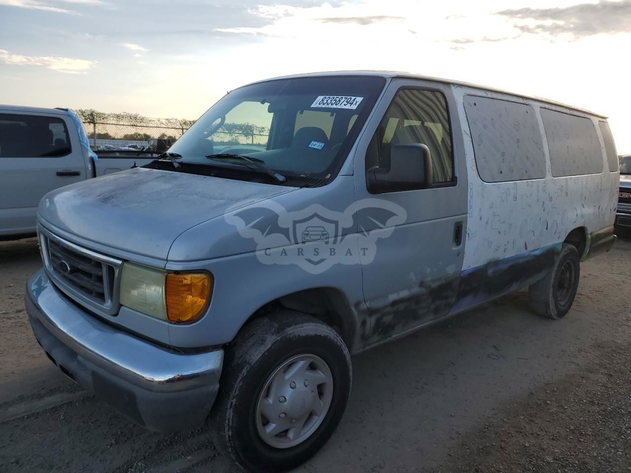 Ford Econoline E350 SUPER DUTY WAGON 5.4L  8 2006