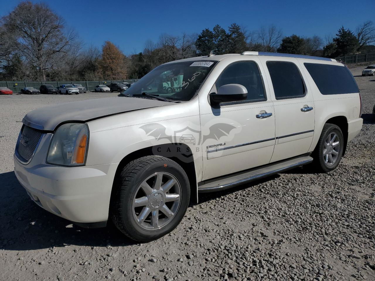 GMC Yukon DENALI 6.2L  8 2013