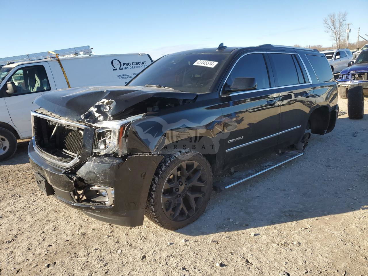 GMC Yukon DENALI 6.2L  8 2015