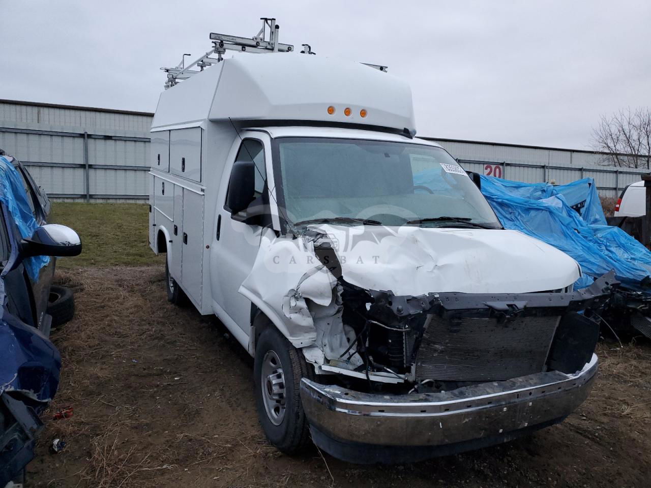 GMC Savana CUTAWAY G3500 6.6L  8 2023