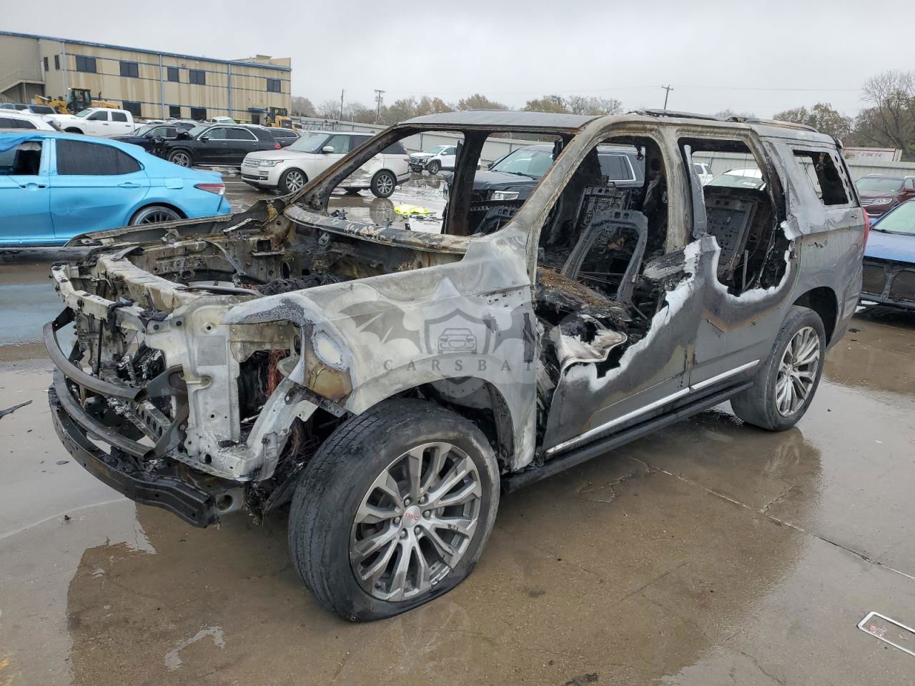 GMC Yukon DENALI 6.2L  8 2021