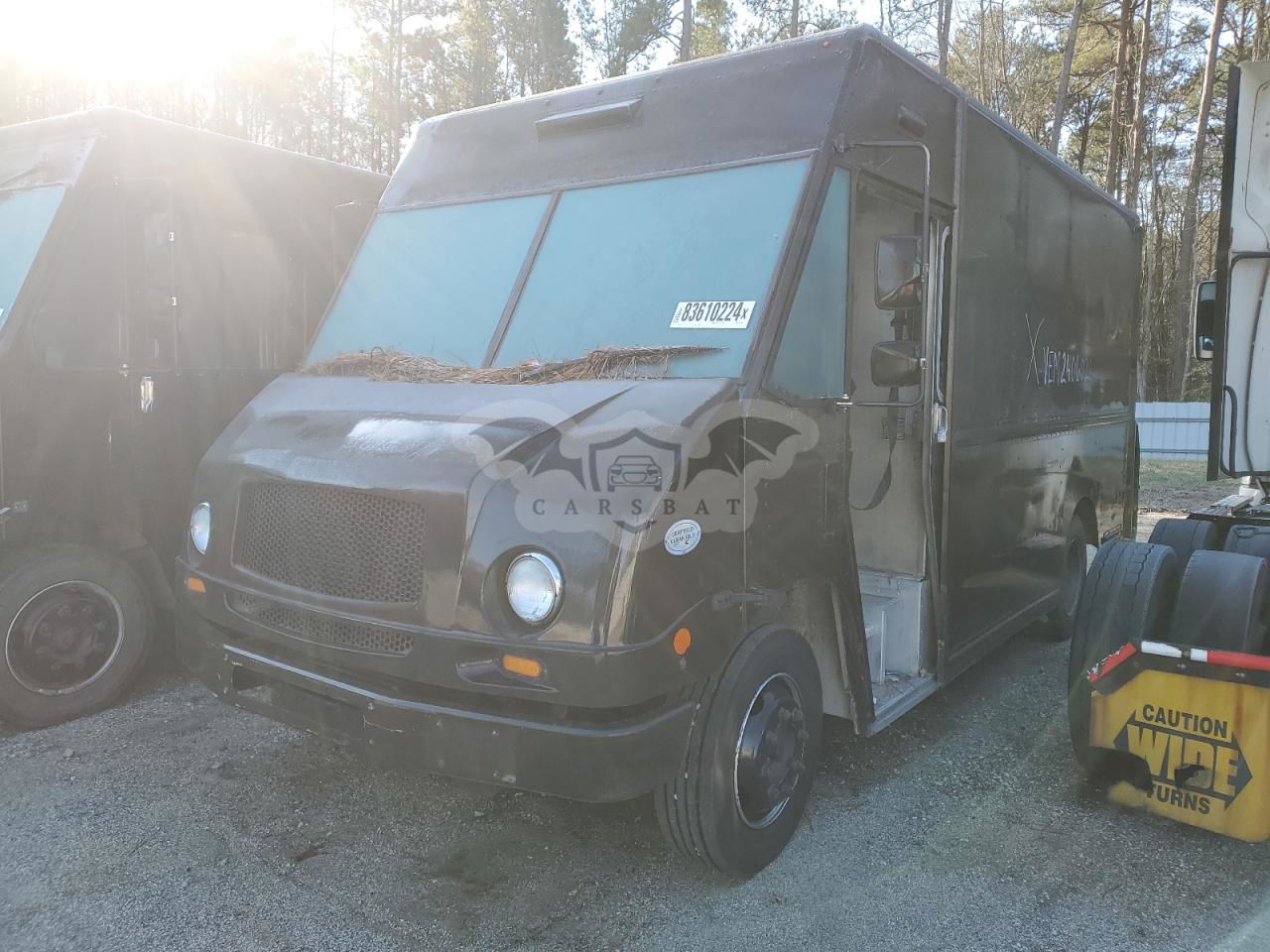 Freightliner Business Class M2 M LINE WALK-IN VAN 6.7L  6 2009