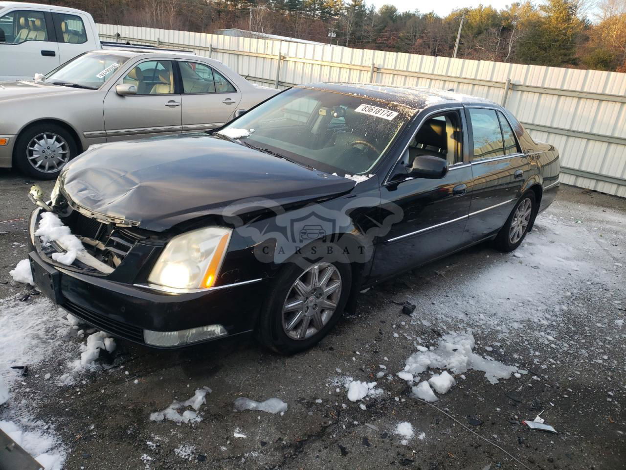 Cadillac DTS PREMIUM COLLECTION 4.6L  8 2011
