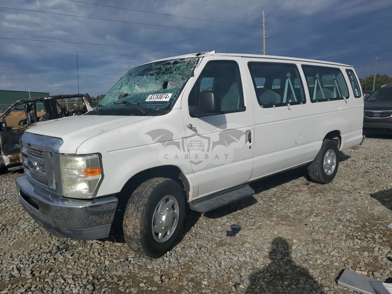 Ford Econoline E350 SUPER DUTY WAGON 5.4L  8 2011