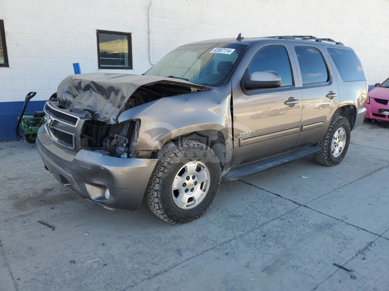Chevrolet Tahoe K1500 LT 5.3L  8 2011