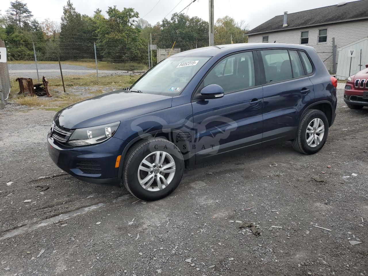 Volkswagen Tiguan S 2.0L  4 2013