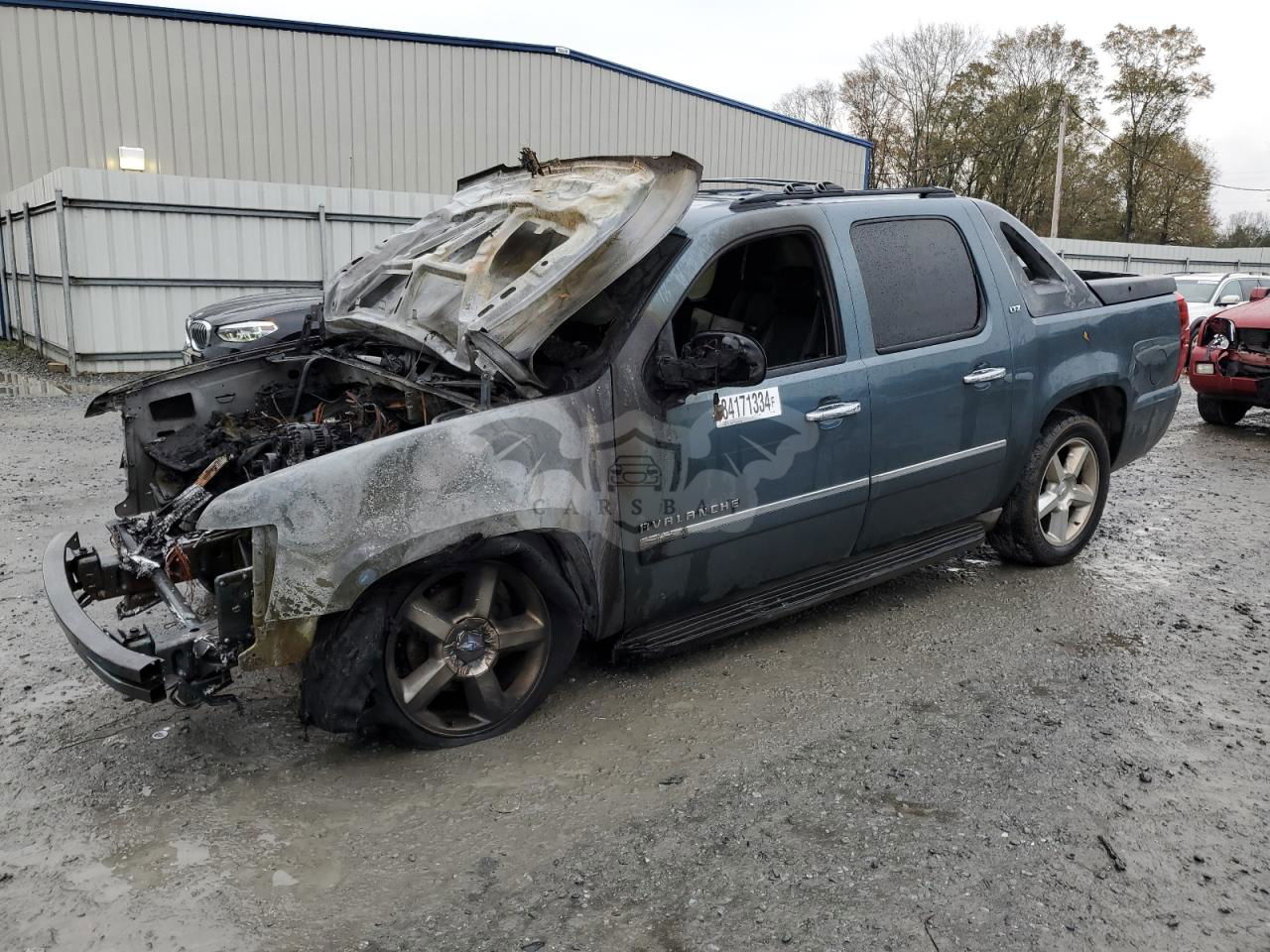 Chevrolet Avalanche LTZ 5.3L  8 2012