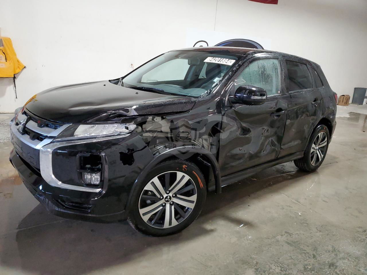 Mitsubishi Outlander S/SE 2.0L  4 2024