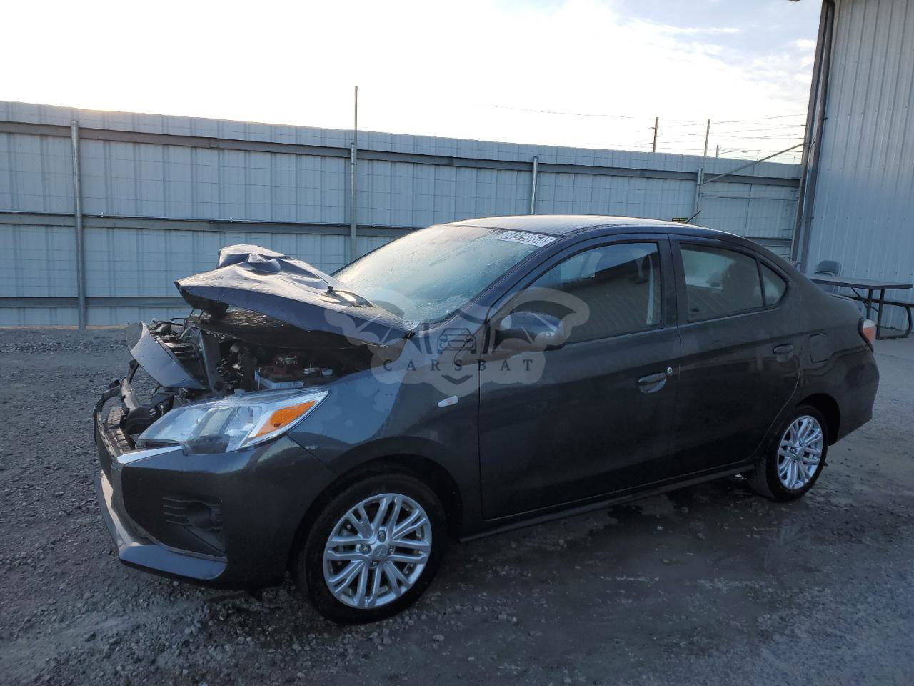 Mitsubishi Mirage G4 ES 1.2L  3 2024