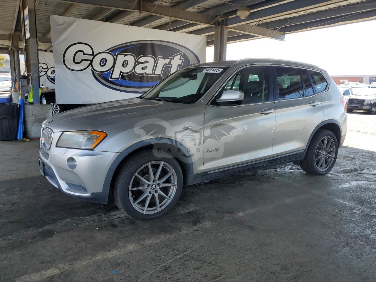 BMW X3 XDRIVE35I 3.0L  6 2011