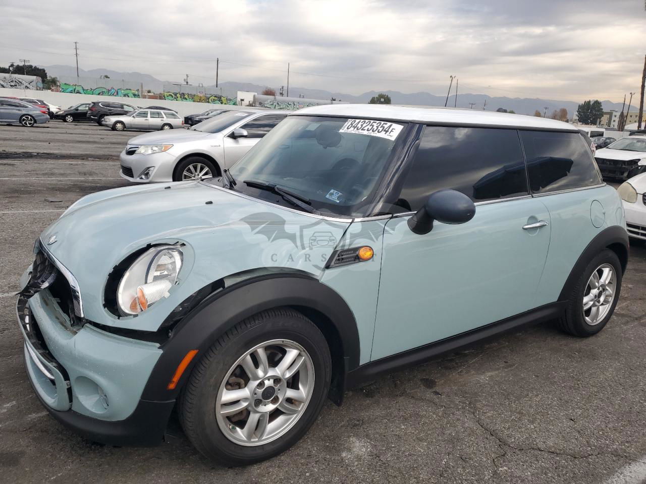 Mini Cooper 1.6L  4 2012